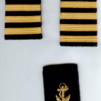 EPAULETTE